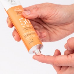 Sunscreen SPF 50 in Aluminium tube